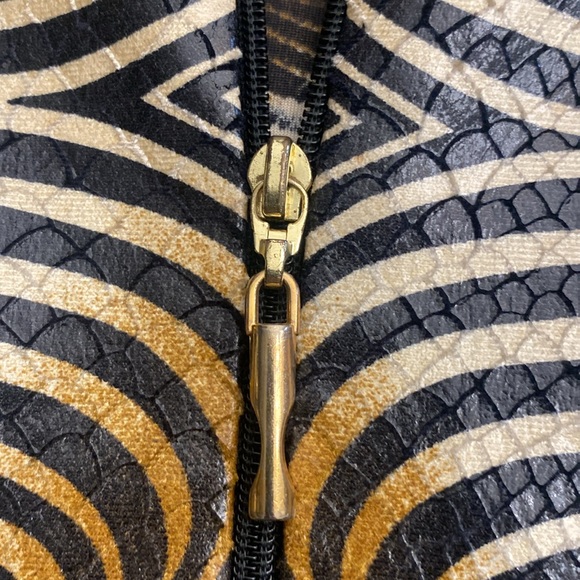 Joseph Ribkoff blazer - Picture 4 of 5